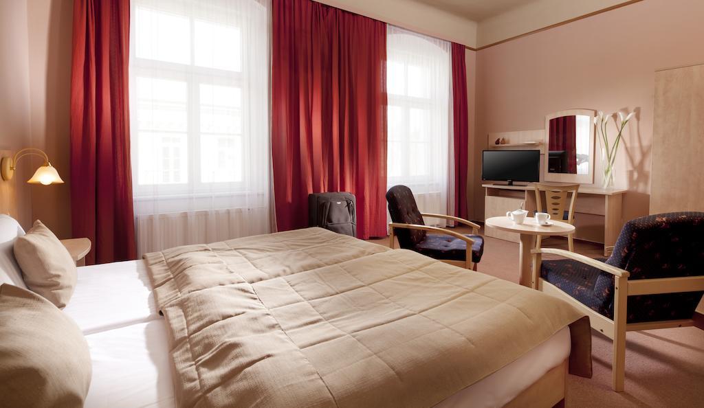 Hotel Metropol Františkovy Lázně Habitación foto